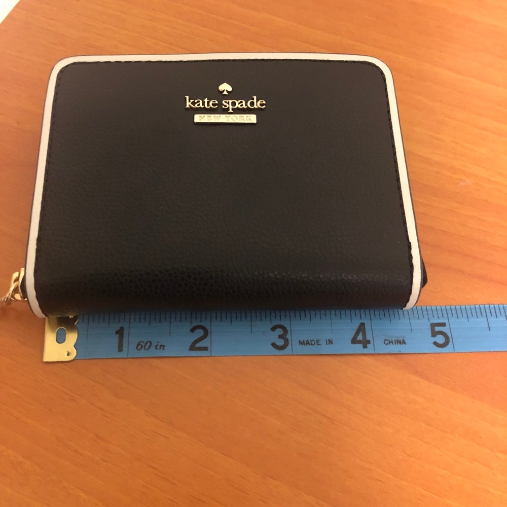 Kate Spade Wallet - Picture 5 of 7
